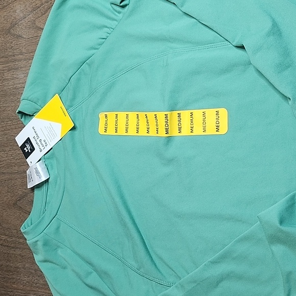 NWT Brushed Long Sleeve Tee - Picture 2 of 7